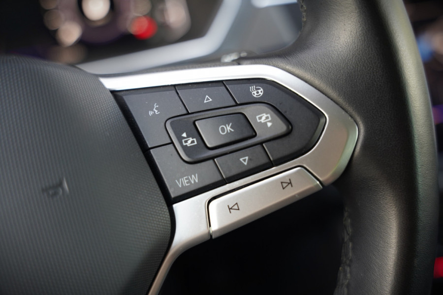 Volkswagen Tiguan 1.4 TSI eHybrid Elegance Business | Stoelverwarming | Stuurverwarming | Massage | 360 Camera | iQ Light | Ambiance Verlichting | Adaptive Cruise Control | Keyless | Apple Carplay | Navigatie | SOH 96%