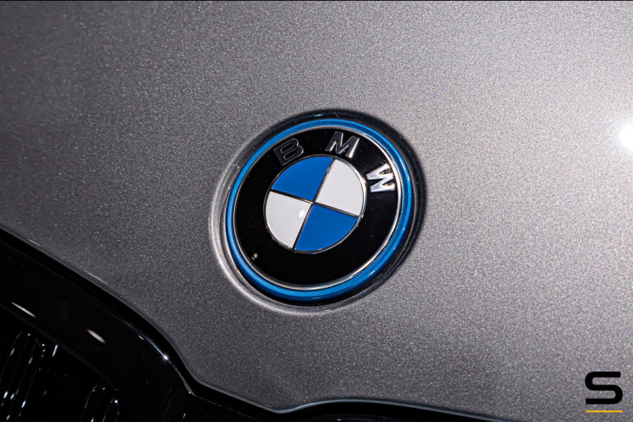 BMW 3 Serie Touring 330e|M-sport|HUD|360Cam|Fiscaal €59.000