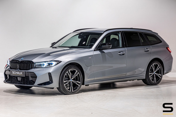 BMW 3 Serie Touring 330e|M-sport|HUD|360Cam|Fiscaal €59.000