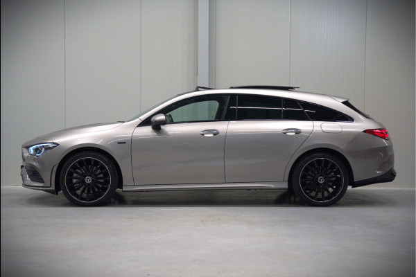 Mercedes-Benz CLA-Klasse Shooting Brake 250 e Premium | Panoramadak | Stoelverwarming | Multibeam LED | Keyless | Camera | Ambiance Verlichting | Cruise Control | SOH 95,87%