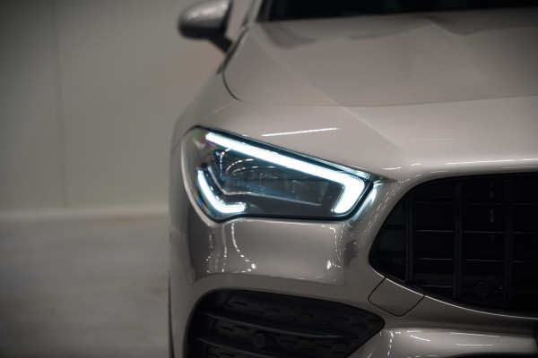 Mercedes-Benz CLA-Klasse Shooting Brake 250 e Premium | Panoramadak | Stoelverwarming | Multibeam LED | Keyless | Camera | Ambiance Verlichting | Cruise Control | SOH 95,87%