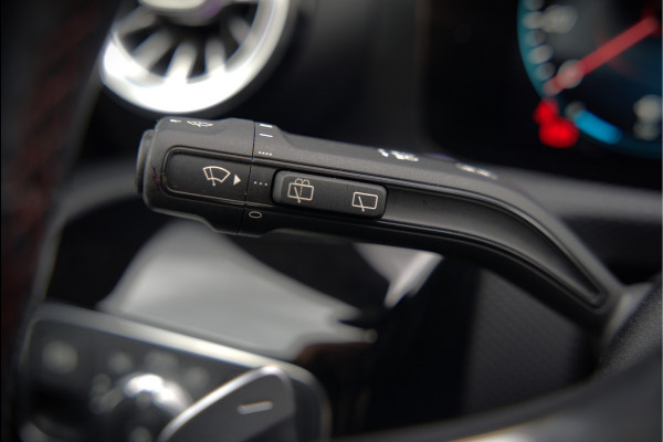 Mercedes-Benz CLA-Klasse Shooting Brake 250 e Premium | Panoramadak | Stoelverwarming | Multibeam LED | Keyless | Camera | Ambiance Verlichting | Cruise Control | SOH 95,87%