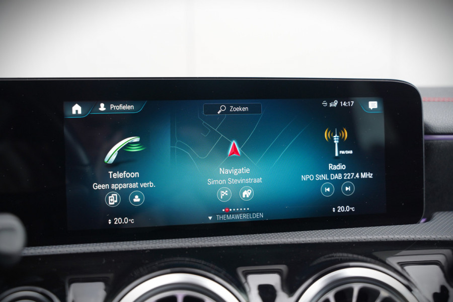 Mercedes-Benz CLA-Klasse Shooting Brake 250 e Premium | Panoramadak | Stoelverwarming | Multibeam LED | Keyless | Camera | Ambiance Verlichting | Cruise Control | SOH 95,87%