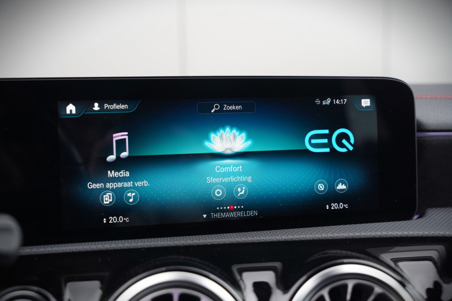 Mercedes-Benz CLA-Klasse Shooting Brake 250 e Premium | Panoramadak | Stoelverwarming | Multibeam LED | Keyless | Camera | Ambiance Verlichting | Cruise Control | SOH 95,87%