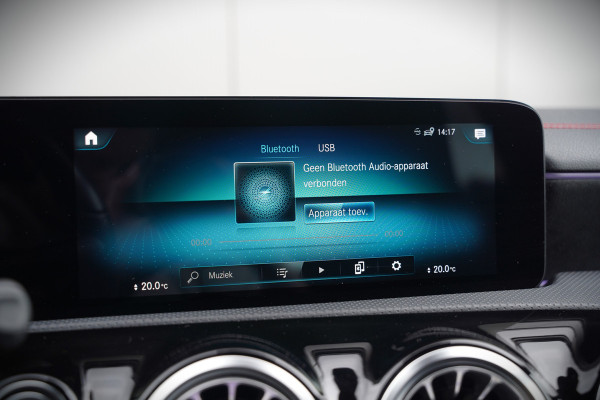 Mercedes-Benz CLA-Klasse Shooting Brake 250 e Premium | Panoramadak | Stoelverwarming | Multibeam LED | Keyless | Camera | Ambiance Verlichting | Cruise Control | SOH 95,87%