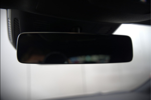 Mercedes-Benz CLA-Klasse Shooting Brake 250 e Premium | Panoramadak | Stoelverwarming | Multibeam LED | Keyless | Camera | Ambiance Verlichting | Cruise Control | SOH 95,87%