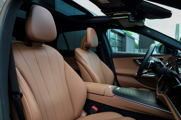 Mercedes-Benz E-Klasse Estate 300 e AMG Line | BTW | PANO | HYPERSCREEN | BURMESTER | 360 | KEYLESS | ELEK TREKHAAK |