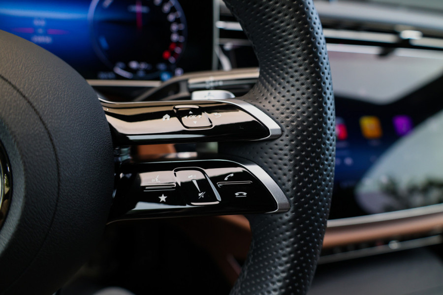 Mercedes-Benz E-Klasse Estate 300 e AMG Line | BTW | PANO | HYPERSCREEN | BURMESTER | 360 | KEYLESS | ELEK TREKHAAK |
