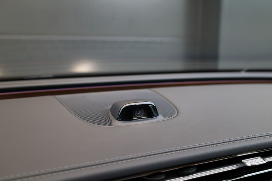 Mercedes-Benz E-Klasse Estate 300 e AMG Line | BTW | PANO | HYPERSCREEN | BURMESTER | 360 | KEYLESS | ELEK TREKHAAK |