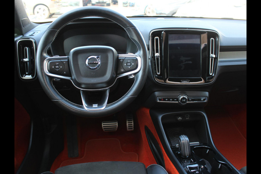 Volvo XC40 2.0 T5 AWD R-Design Intro Edition | PANORAMISCH SCHUIFDAK | HARMAN KARDON | ALCANTARA BEKLEDING | SEAT MEMORY |