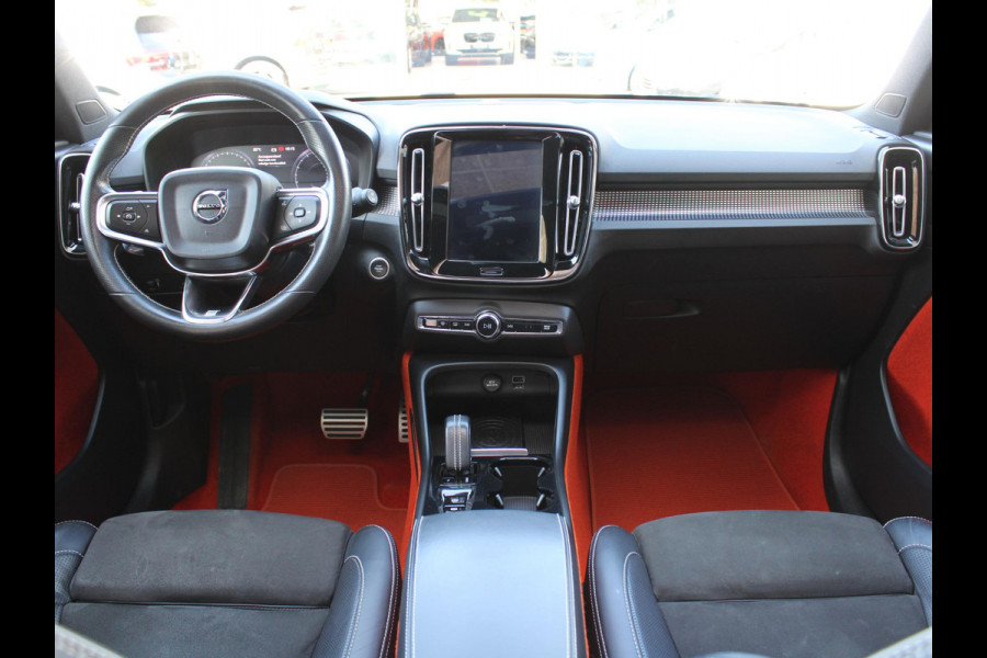 Volvo XC40 2.0 T5 AWD R-Design Intro Edition | PANORAMISCH SCHUIFDAK | HARMAN KARDON | ALCANTARA BEKLEDING | SEAT MEMORY |