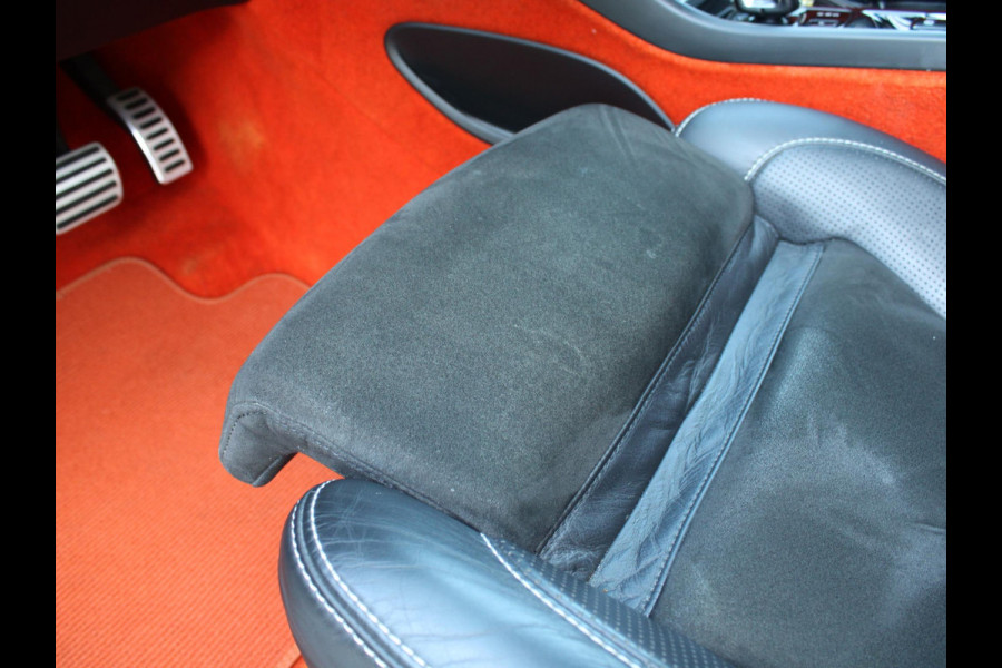Volvo XC40 2.0 T5 AWD R-Design Intro Edition | PANORAMISCH SCHUIFDAK | HARMAN KARDON | ALCANTARA BEKLEDING | SEAT MEMORY |