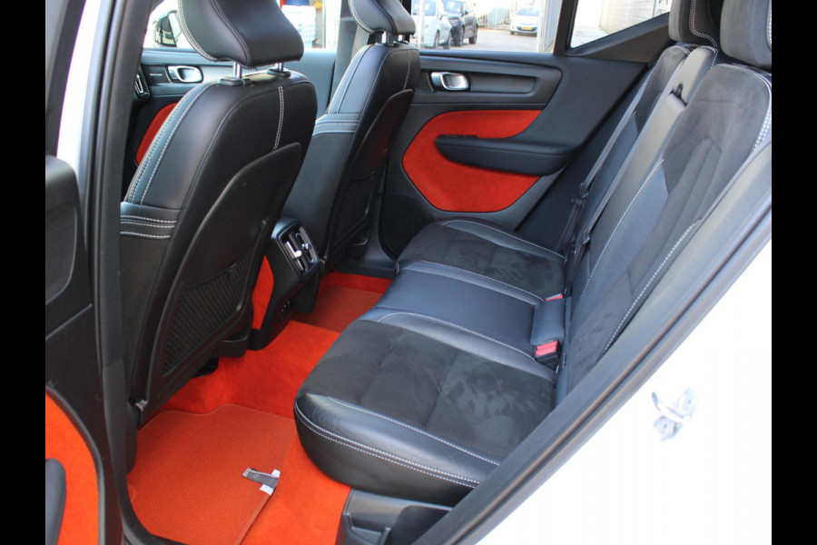 Volvo XC40 2.0 T5 AWD R-Design Intro Edition | PANORAMISCH SCHUIFDAK | HARMAN KARDON | ALCANTARA BEKLEDING | SEAT MEMORY |