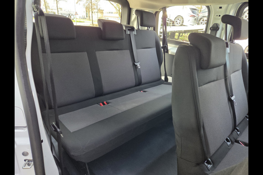Opel Vivaro-e L2 Innovation 50 kWh SNELLADER 9-Persoons Airco Cuisecontrol Accucertificaat aanwezig