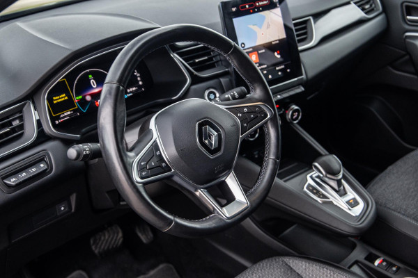 Renault Captur Renault Captur E-TECH Plug-in Hybrid Rive Gauche BLACK LINE / CRUISE CONTROLE / NAVI / CARPLAY