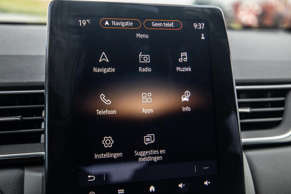 Renault Captur Renault Captur E-TECH Plug-in Hybrid Rive Gauche BLACK LINE / CRUISE CONTROLE / NAVI / CARPLAY