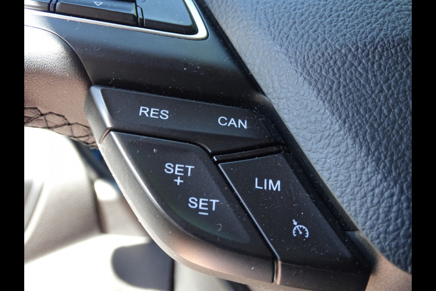 Ford Kuga 1.5 EcoBoost ST Line
