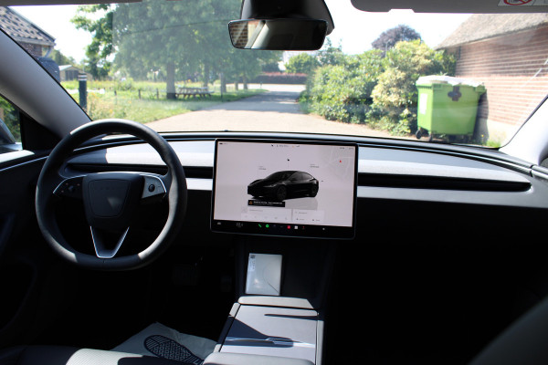 Tesla Model 3 RWD 60 kWh SOh 96,2% HIGHLAND PANO LEER LED 34000KM!!!