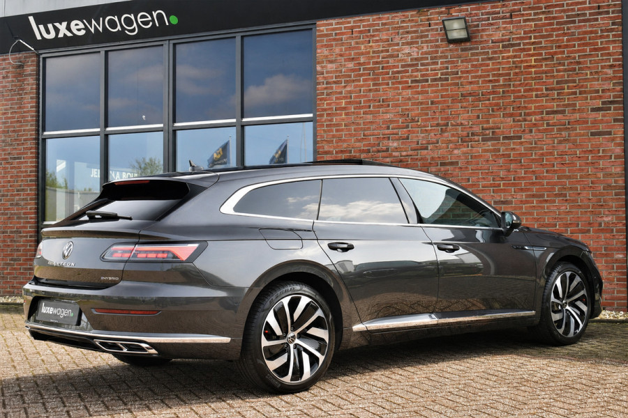 Volkswagen Arteon Shooting Brake 1.4 TSI eHybrid R-Line Pano R-zetels Trekh DCC ACC