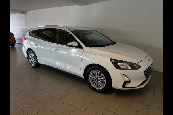 Ford FOCUS Wagon 1.0 EcoBoost Titanium X Business AUTOMAAT AIRCO NAVI CRUISE ELEK RAMEN CENT VERG CAMERA ZEER NETTE AUTO