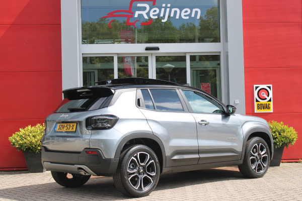 Jeep Avenger 1.2 e-Hybrid 110PK SUMMIT | PANORAMA SCHUIF/KANTEL DAK | INFOTAINMENT & CONVENIENCE PACK: NAVIGATIE/VERKEERBORDENINFORMATIE/KEYLESS ENTRY EN START/HANDSFREE ELEKTRISCH BEDIENBARE ACHTERKLEP/JBL AUDIO SYSTEM/AFDEKKING MIDDENCONSOLE | WINTERPACK: STOELVERWARMING/VERWARMBARE VOORRUITRAND | 18" LICHTMETAAL DIAMOND CUT | ADAPTIVE CRUISE CONTROL + LANE CENTERINGASSIST | SELEC-TERRAIN DRIVING MODE SELECT | 360° PARKEERSENSENSOREN | ACHTERUITRIJCAMERA 180° MET DRONE-VIEW | AUTOMATISCH GROOTLICHT | BLIND SPOT WARNING | FULL LED KOPLAMPEN | ZWART DAK |DRAADLOZE APPLE CARPLAY/AND