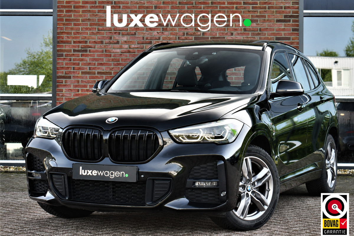 BMW X1 xDrive25e M-Sport Pano El-zetels Camera Carplay El-klep Shadowline