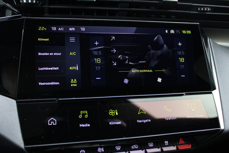 Peugeot 408 1.6 HYbrid 225 EAT8 GT | Panoramadak | Winterpack | Luxe!