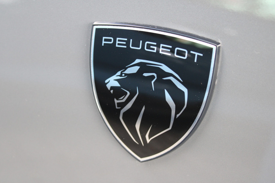 Peugeot 408 1.6 HYbrid 225 EAT8 GT | Panoramadak | Winterpack | Luxe!