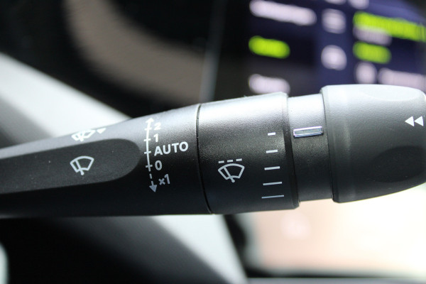 Peugeot 408 1.6 HYbrid 225 EAT8 GT | Panoramadak | Winterpack | Luxe!