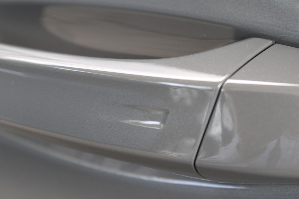 Peugeot 408 1.6 HYbrid 225 EAT8 GT | Panoramadak | Winterpack | Luxe!