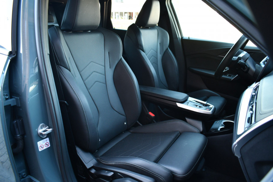 BMW X1 xDrive25e M-Sport Premium 18inch Leder Camera ACC-voorbereiding