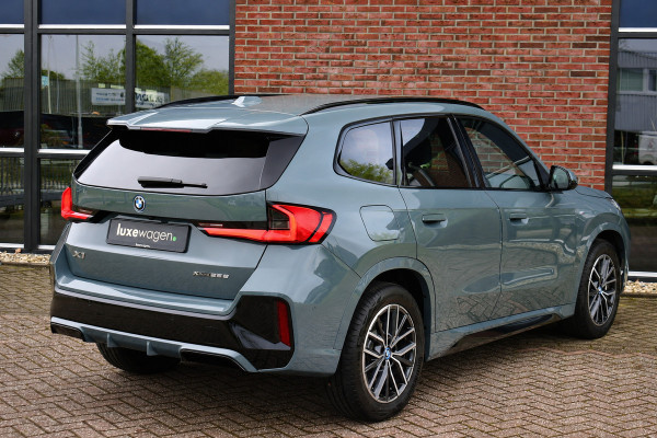 BMW X1 xDrive25e M-Sport Premium 18inch Leder Camera ACC-voorbereiding
