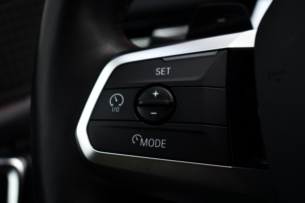 BMW X1 xDrive25e M-Sport Premium 18inch Leder Camera ACC-voorbereiding