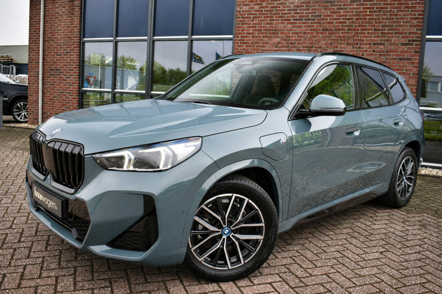 BMW X1 xDrive25e M-Sport Premium 18inch Leder Camera ACC-voorbereiding