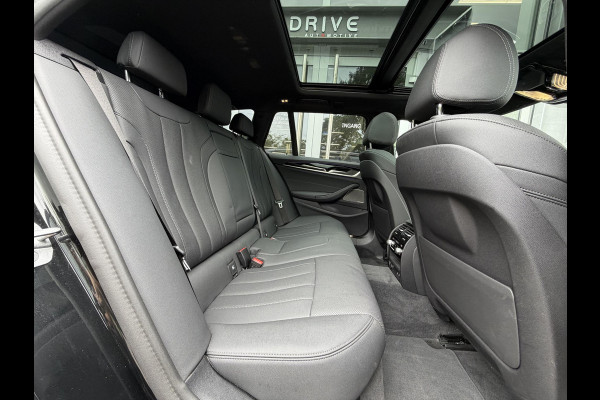 BMW 5 Serie Touring 530e xDrive Bus Ed. Plus |Pano|H/K|4W Steering|CoPilot|HUD|Laser