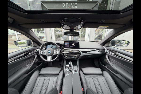 BMW 5 Serie Touring 530e xDrive Bus Ed. Plus |Pano|H/K|4W Steering|CoPilot|HUD|Laser