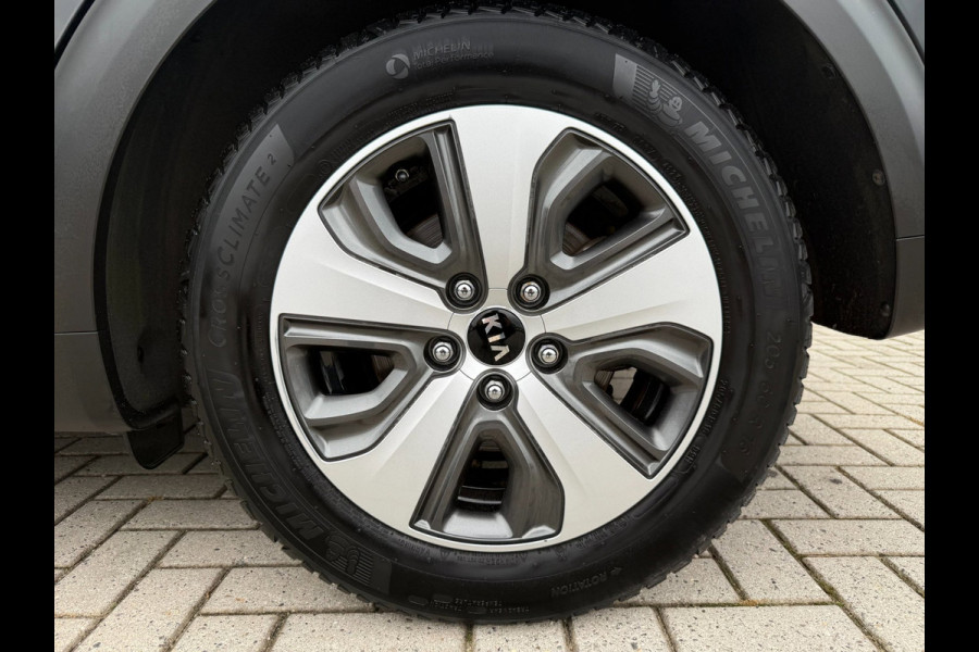 Kia Niro 1.6 GDi Hybrid DynamicLine | Camera | PDC | Bluetooth |