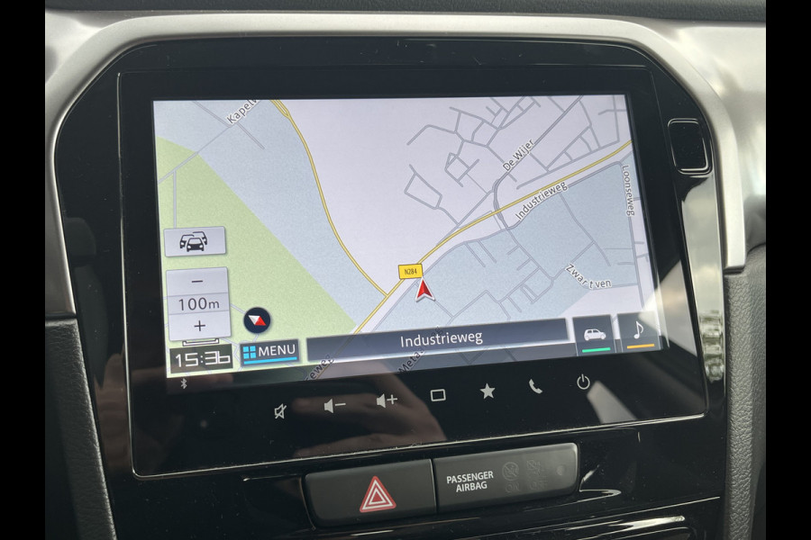 Suzuki Vitara 1.4 Boosterjet Smart Hybrid Select Automaat | €2.000,- voordeel | Meerdere kleuren leverbaar |Adapt. Cruise | Camera | Dodehoek | Rijstrook | Stoelverwarming | etc. etc.