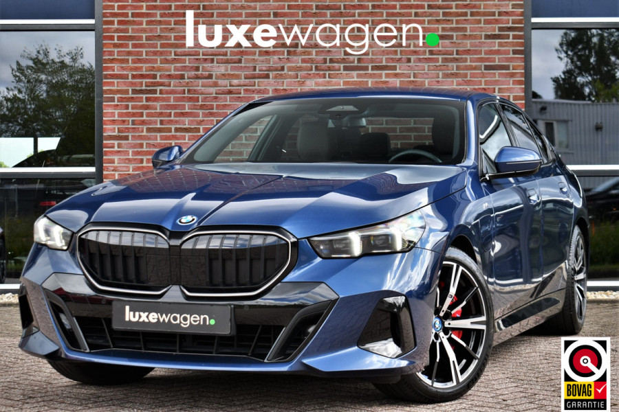 BMW 5 Serie 550e xDrive M-Sport Pro B&W Trekh Prof-onderstel 20inch