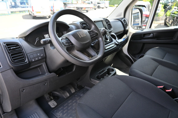 Fiat Ducato L2H2 2.2 MultiJet 140 pk 3.5t Camera, Cruise control, 270 Graden deuren