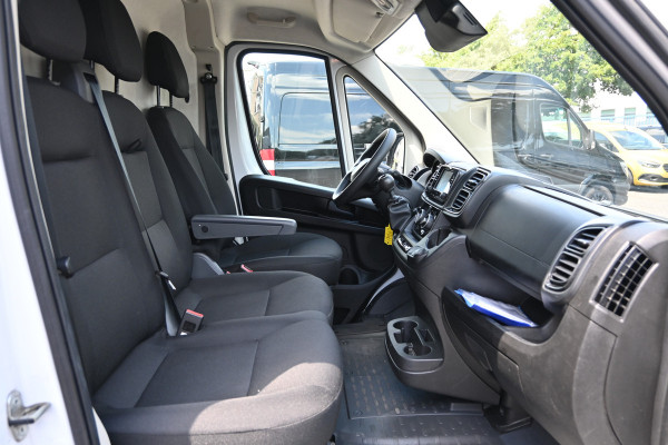 Fiat Ducato L2H2 2.2 MultiJet 140 pk 3.5t Camera, Cruise control, 270 Graden deuren