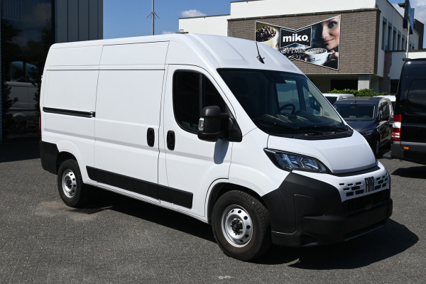 Fiat Ducato L2H2 2.2 MultiJet 140 pk 3.5t Camera, Cruise control, 270 Graden deuren