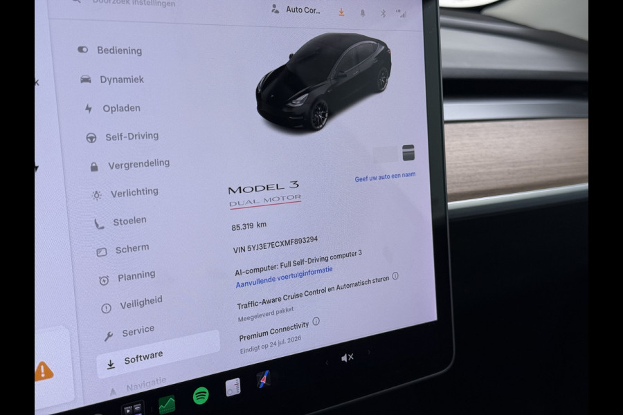 Tesla Model 3 Performance AWD 513PK Facelift Warmtepomp Lmv 20" Panoramadak Adap.Cruise Elek.Verwarmde Stoelen+Memory Inductieladen Navi Camer SOH 85.6% Led Pdc Privacy Glas Elek.Achterklep Keyless 4WD Fabrieksgarantie op Accu en Motor tot 18-02-2029/192.000KM
