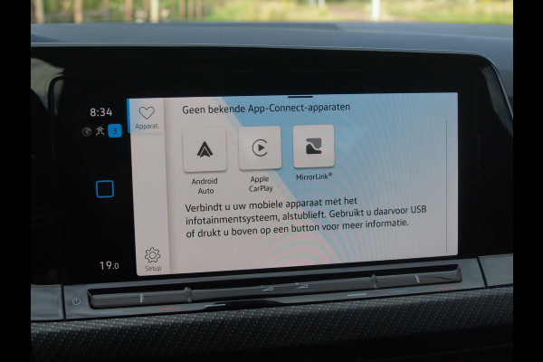 Volkswagen Golf Variant 1.5 TSI R-Line | Camera | Sfeerverlichting | ACC | Apple Carplay | NL-Auto |
