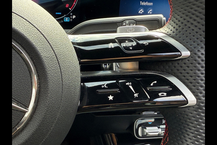 Mercedes-Benz A-Klasse 180 AMG Line | Pano | Sfeer | Airco | Cruise