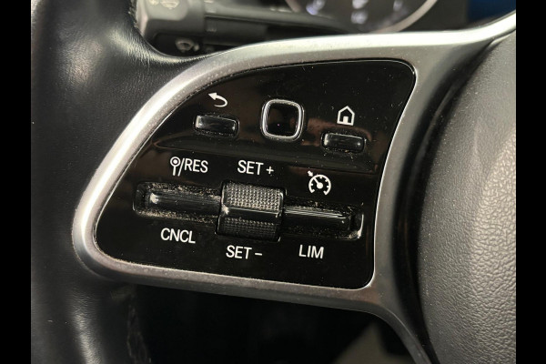 Mercedes-Benz Citan 110 CDI L2 Pro Airco Cruise control Achteruitrijcamera Verwarmde stoel Trekhaak Parkeersensor achter Apple Carplay/ Android Auto