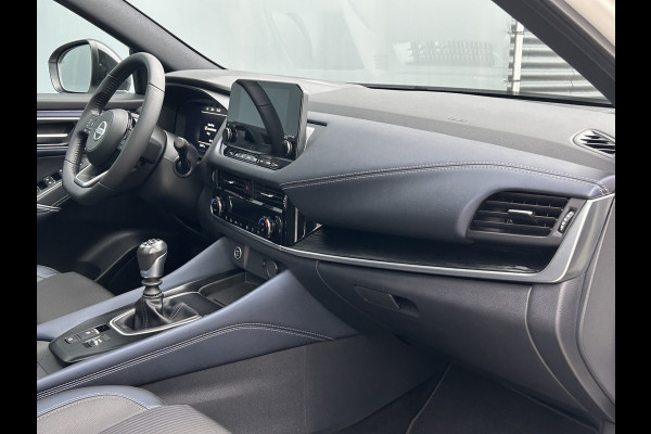 Nissan QASHQAI BWJ 2022 | 1.3 MHEV 141PK Tekna | TREKHAAK | PANO DAK | LEDER/STOF | 360 CAMERA | NAVI | CLIMA | CARPLAY | PDC 2X |