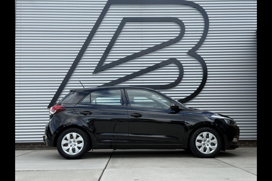 Hyundai i20 1.0 T-GDI Comfort 2e Eigenaar|Camera|Cruise|Trekhaak|PDC|Navi|Clima|Elek ramen|N.A.P|APK tot 07-2027