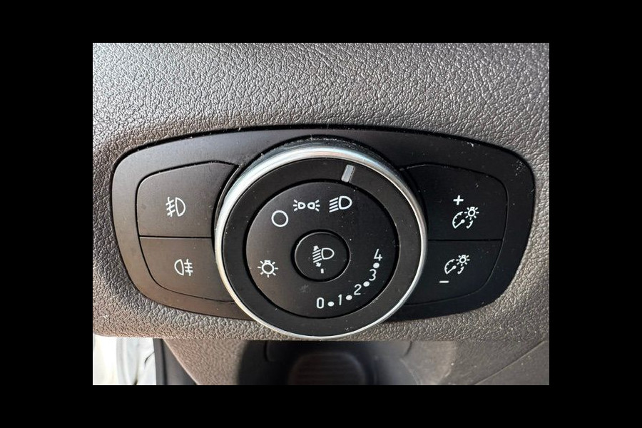 Ford Transit Custom 2.0 TDCI Trend Dubbel Cabine Euro 6 Airco,6 persoons BTW/BPM VRIJ