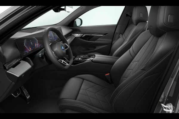 BMW i5 eDrive40 - M-Sport - Active Cruise Control - Harman Kardon